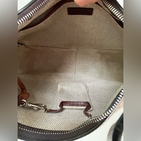 Dooney & Bourke Medium Safari Shoulder Bag Handbag - Picture 12 of 16